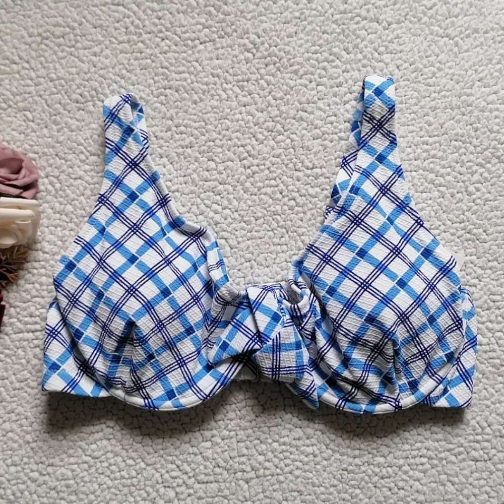 Jessica Simpson Women’s Tie Front D-Bra in Caspian Plaid, Size XLD